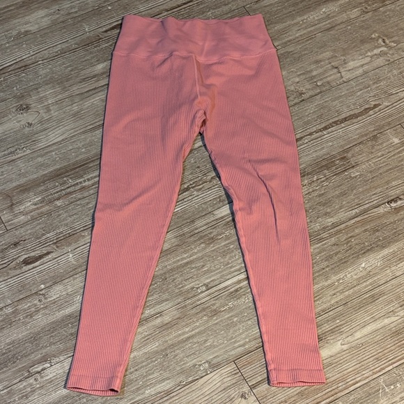 Spiritual Gangster Pink Leggings - Picture 6 of 7